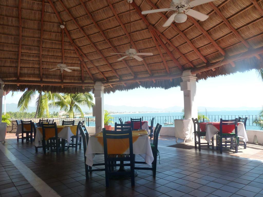 Dolphin Cove Inn Manzanillo Extérieur photo