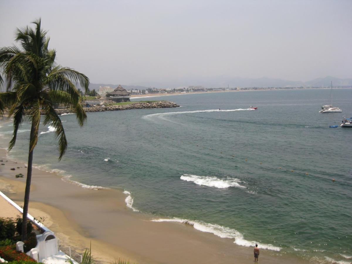 Dolphin Cove Inn Manzanillo Extérieur photo